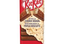 KITKAT Cookie Dough Wafer Bar 111 g